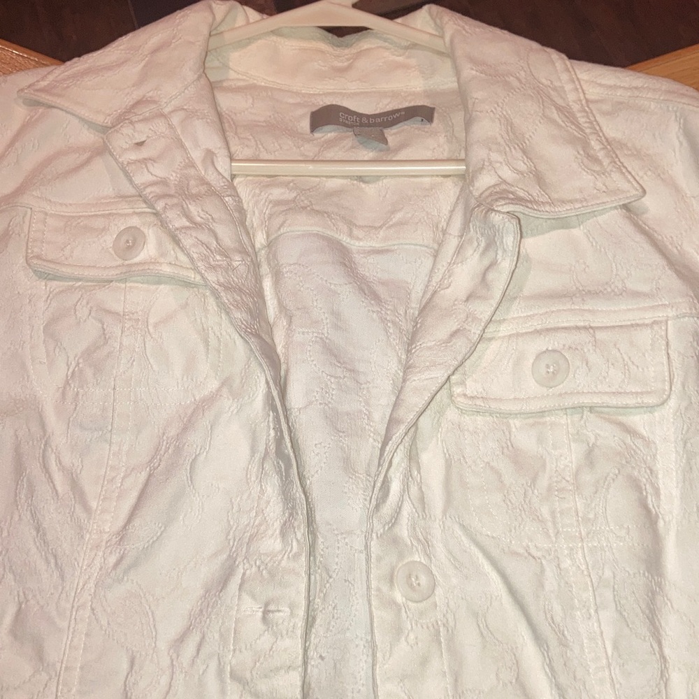 White with design, Jean Jacket - Picture 8 of 10